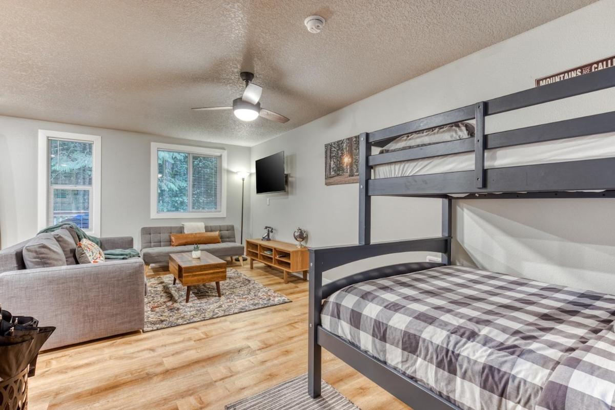 Mt Air Motel Mount Hood Village Экстерьер фото